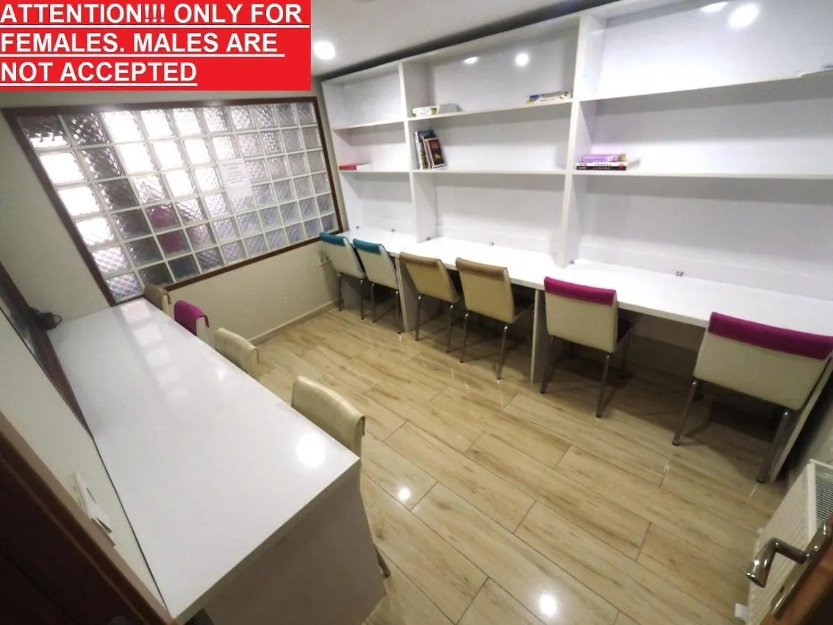 Appartement !Females Only! Bakirkoy Elit Kiz Yurdu à Istambul 0*,  Turquie