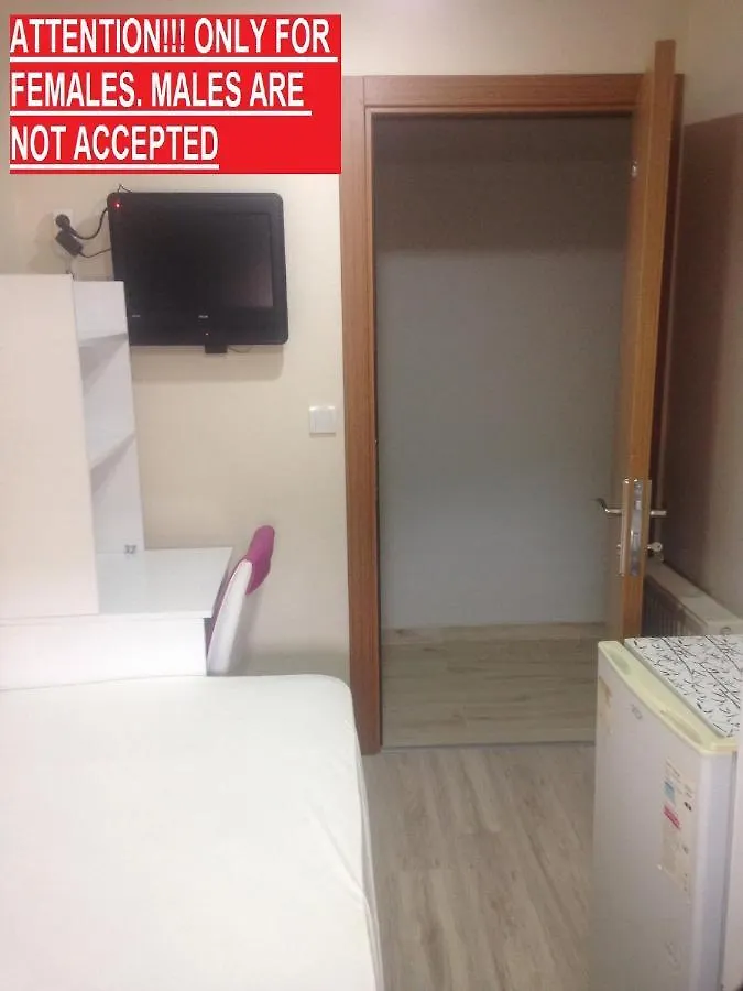 !Females Only! Bakirkoy Elit Kiz Yurdu Apartman Isztambul Törökország