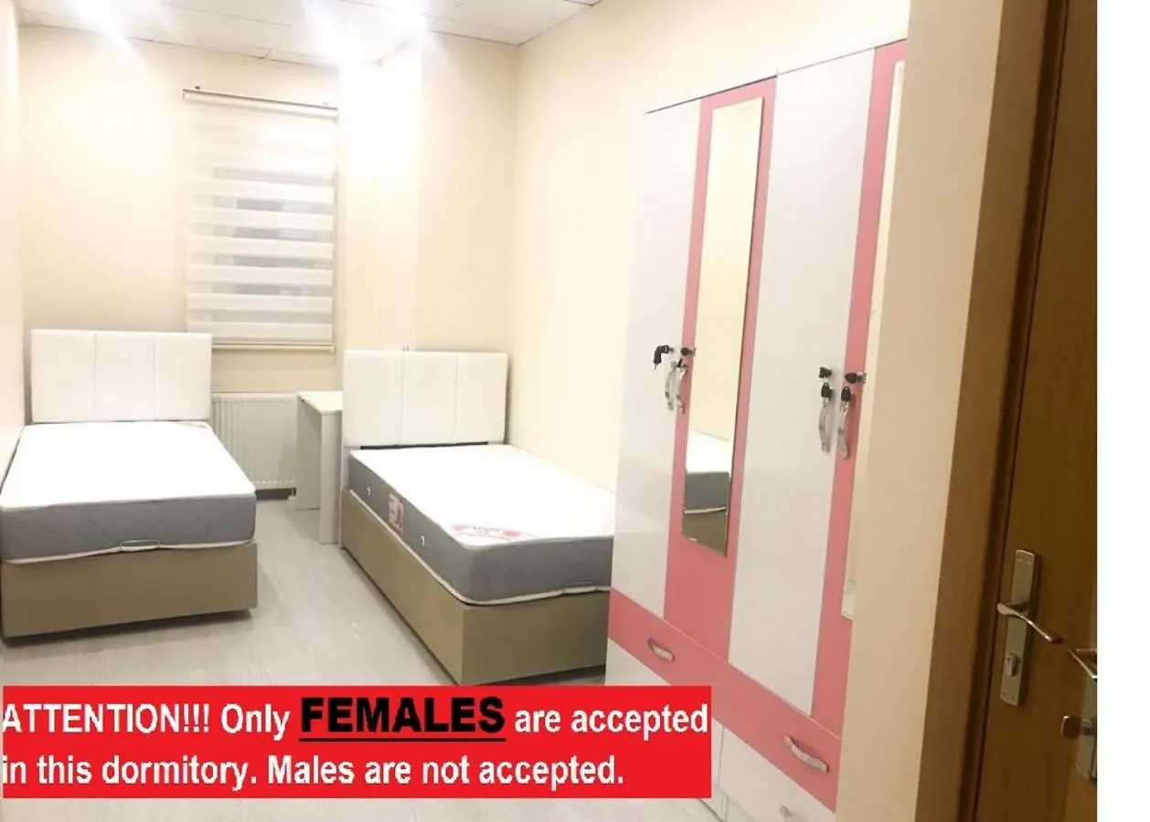 Homestay szállás !Females Only! Bakirkoy Elit Kiz Yurdu Apartman Isztambul